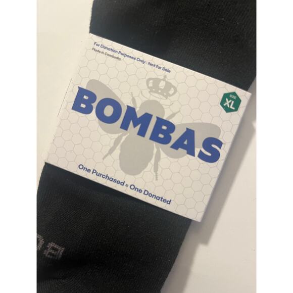 New pair of two black bombas ankle socks size Xl - Picture 2 of 4